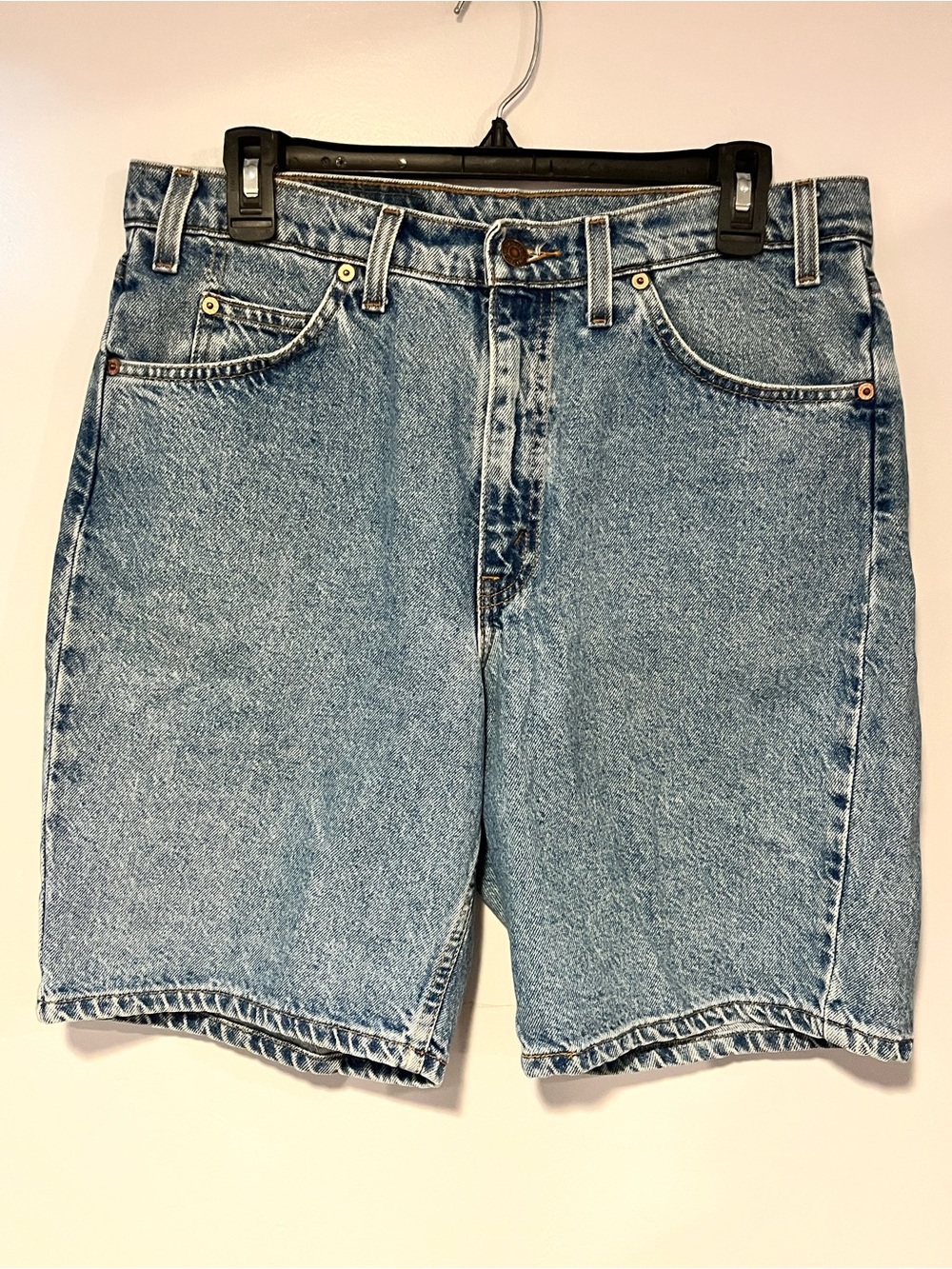 90's Levi's Classic Light Blue Men's Jean Shorts orang tab